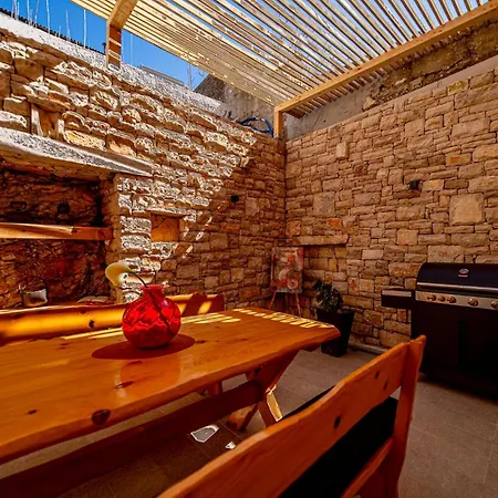 2 Bedroom Amazing In *