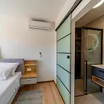 Cozy In With Wifi Дом отдыха Вела-Лука