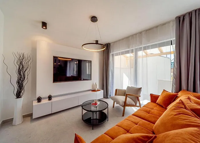 Cozy In With Wifi בית נופש